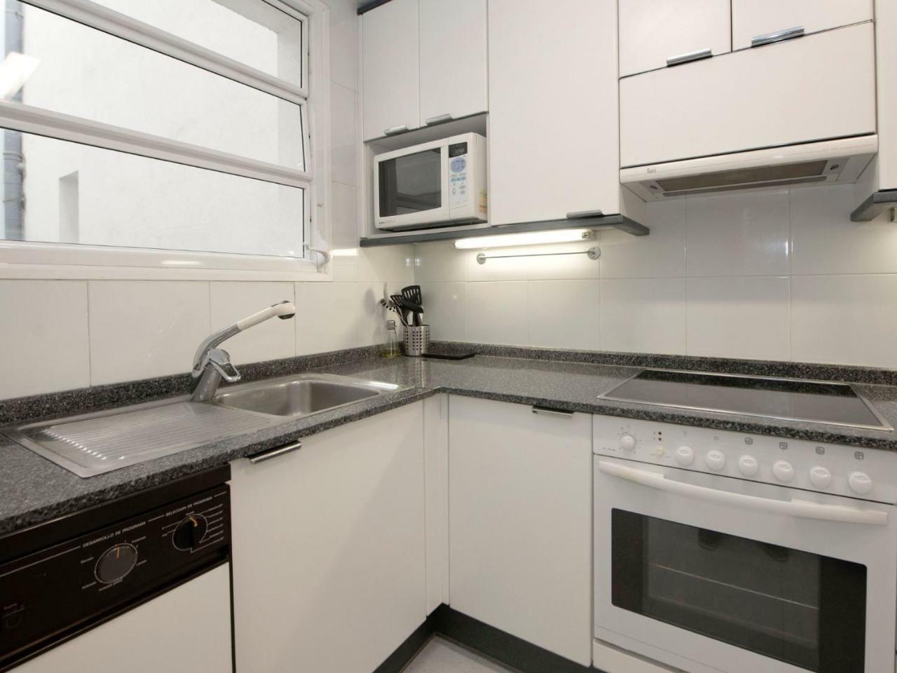 Apartment Vila Olimpica Sant Marti - Sardenya By Interhome บาร์เซโลนา ภายนอก รูปภาพ